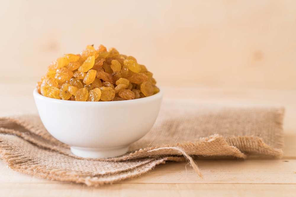 Iranian Organic Golden raisins